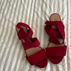 Beautiful Red and Cork American Eagle High Heels Size 8